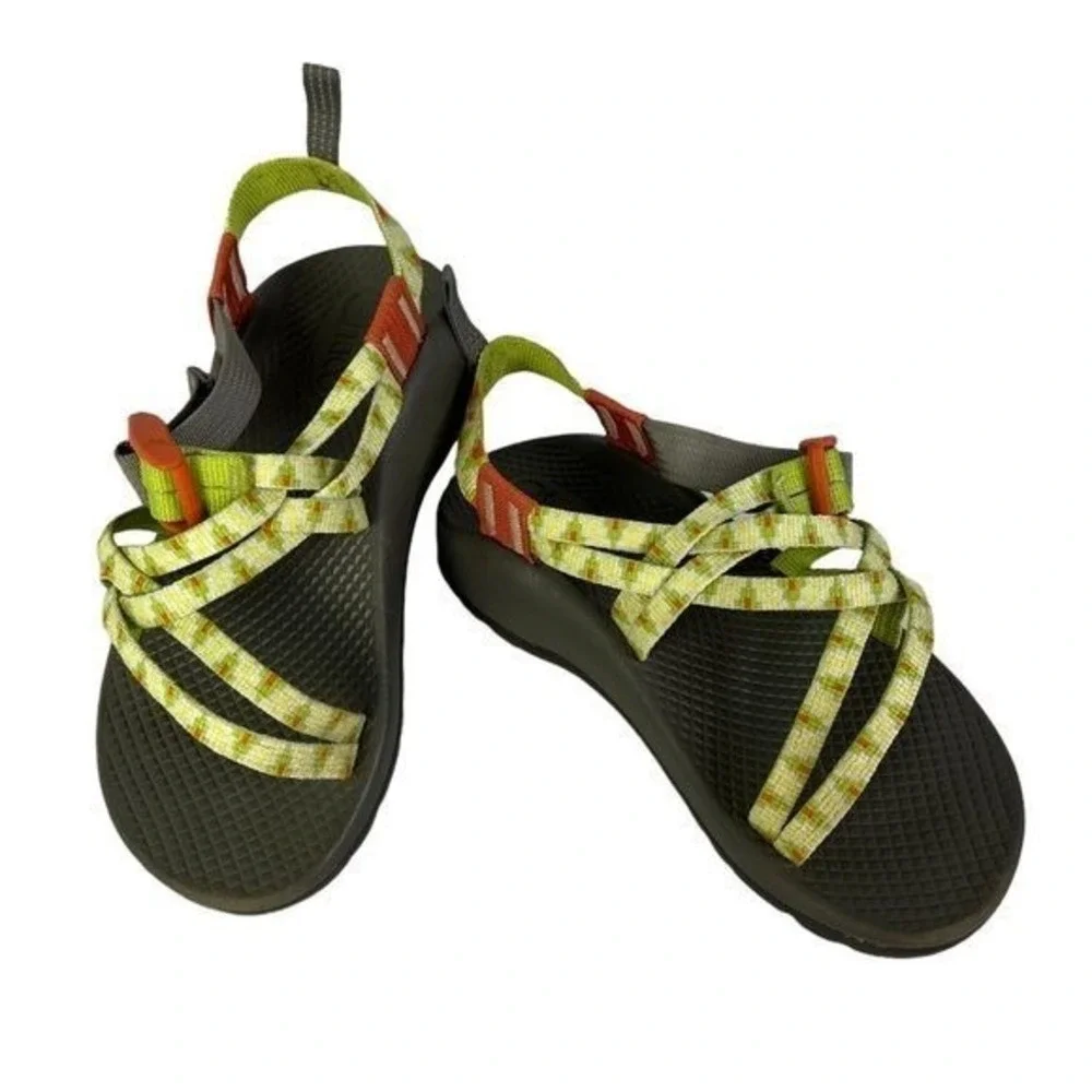 Chaco Z/2 EcoTread Sandals Youth 2 Green Multi Adjustable Strap Toe Loop Hiking‎